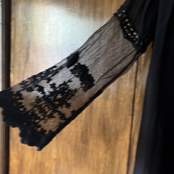 Silk blend robe - Picture 2 of 7